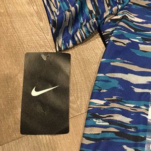 Boy's size 7 Nike Athletic Shirt Dri Fit Technolog